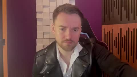 Snapshot of oscarsavage chatting on 02/22/25, 05:13 Oscar Steel Savage online show from 02/22/25, 05:13