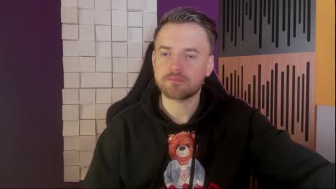 Snapshot of oscarsavage chatting on 02/23/25, 08:00 Oscar Steel Savage online show from 02/23/25, 08:00