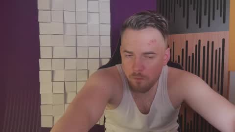 Snapshot of oscarsavage chatting on 03/10/25, 12:40 Oscar Steel Savage online show from 03/10/25, 12:40