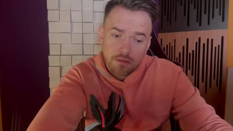 Snapshot of oscarsavage chatting on 03/10/25, 11:06 Oscar Steel Savage online show from 03/10/25, 11:06