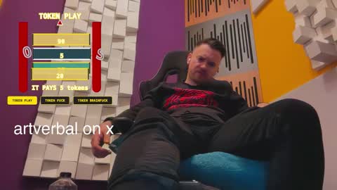 Snapshot of oscarsavage chatting on 10/11/25, 09:35 Oscar Steel Savage online show from 10/11/25, 09:35