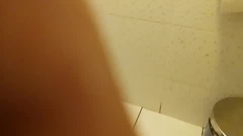 Snapshot of oscaruc232323 chatting on 03/05/26, 03:13 oscaruc232323 online show from 03/05/26, 03:13