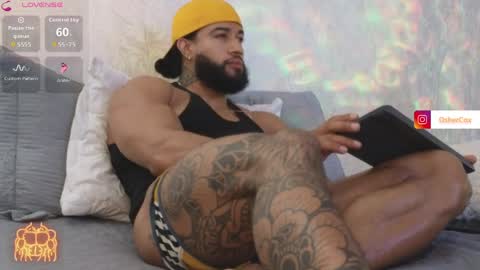 Snapshot of osher_cox chatting on 04/06/26, 02:07 osher_cox online show from 04/06/26, 02:07