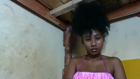 Snapshot of osinaa chatting on 04/18/26, 09:37 osinaa online show from 04/18/26, 09:37
