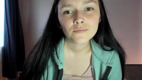 Snapshot of osiris_2546 chatting on 12/14/24, 10:28 Osiris online show from 12/14/24, 10:28