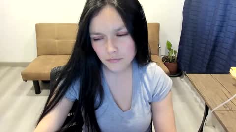 Snapshot of osiris_2546 chatting on 02/02/25, 10:28 Osiris online show from 02/02/25, 10:28