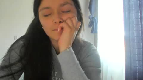 Snapshot of osiris_2546 chatting on 09/14/25, 06:18 Osiris online show from 09/14/25, 06:18