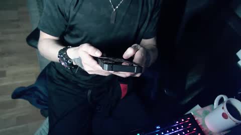 osirisbad online show from 03/08/25, 12:00