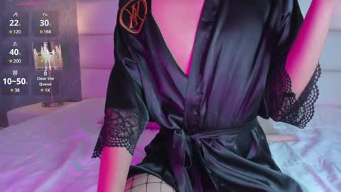 Snapshot of osirismansour chatting on 12/16/24, 11:28 Osirismansour online show from 12/16/24, 11:28