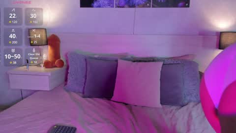 Snapshot of osirismansour chatting on 12/24/24, 10:39 Osirismansour online show from 12/24/24, 10:39