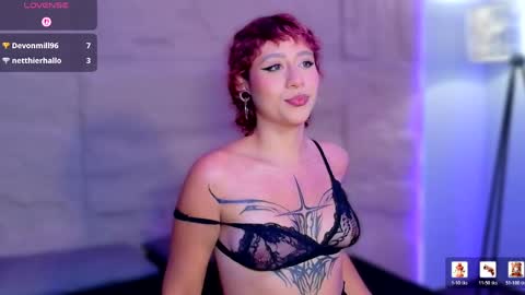 Snapshot of osiriss_ chatting on 05/07/26, 10:26 Osiriss online show from 05/07/26, 10:26