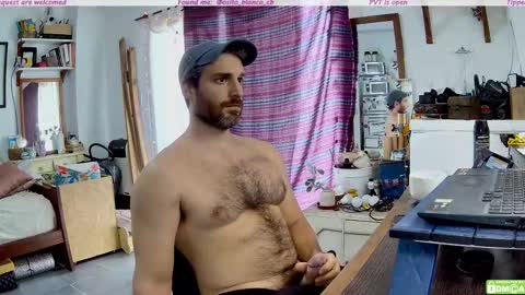 Snapshot of osito_blanco chatting on 03/05/26, 05:53 Osito Blanco online show from 03/05/26, 05:53