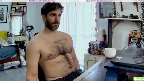 Snapshot of osito_blanco chatting on 05/02/26, 07:30 Osito Blanco online show from 05/02/26, 07:30