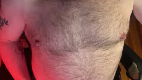 Snapshot of oso777_ chatting on 12/03/25, 11:47 oso777_ online show from 12/03/25, 11:47