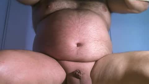 Snapshot of osolicencioso chatting on 03/08/26, 03:16 Oso Licencioso online show from 03/08/26, 03:16