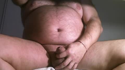 Snapshot of osolicencioso chatting on 04/07/26, 05:57 Oso Licencioso online show from 04/07/26, 05:57