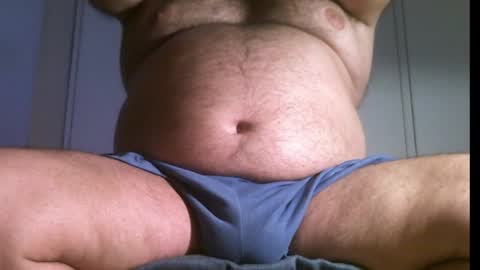 Snapshot of osolicencioso chatting on 04/11/26, 05:45 Oso Licencioso online show from 04/11/26, 05:45