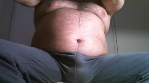 Snapshot of osolicencioso chatting on 05/21/26, 04:08 Oso Licencioso online show from 05/21/26, 04:08