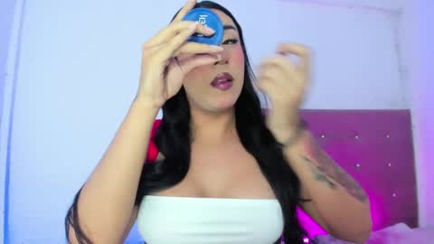 Snapshot of osoriomariaf chatting on 11/25/25, 12:38 Maria online show from 11/25/25, 12:38