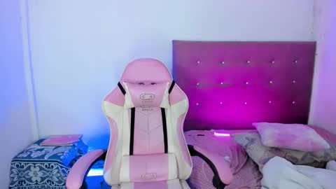 Snapshot of osoriomariaf chatting on 03/08/26, 02:04 Maria online show from 03/08/26, 02:04