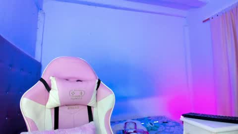 Snapshot of osoriomariaf chatting on 04/20/26, 03:04 Maria online show from 04/20/26, 03:04