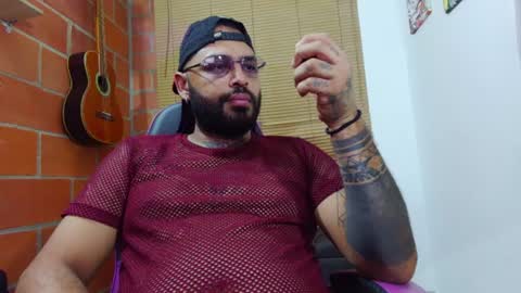 Snapshot of ostin_santos10 chatting on 08/06/26, 02:57 ostin santos 10 online show from 08/06/26, 02:57