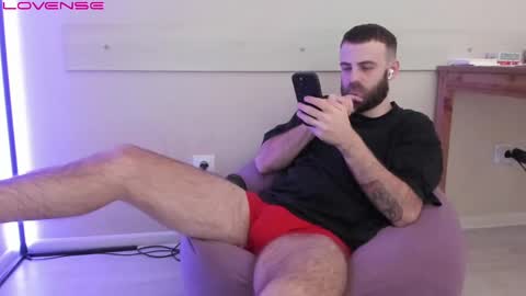 Snapshot of otishairy chatting on 02/16/25, 12:19 Otis online show from 02/16/25, 12:19