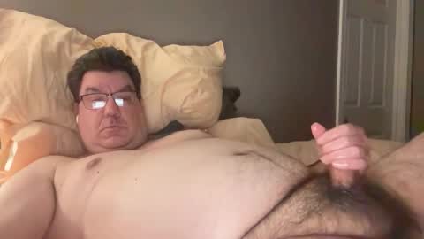 otter916 online show from 10/22/25, 04:46