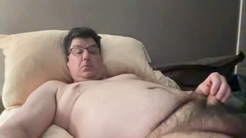 Snapshot of otter916 chatting on 07/12/26, 04:58 otter916 online show from 07/12/26, 04:58