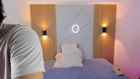 Snapshot of otto_andrew chatting on 03/13/26, 07:53 Otto Andrew online show from 03/13/26, 07:53