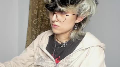 Otto 3 online show from 01/18/25, 02:25