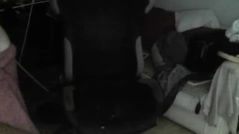 Snapshot of ouinnybis195625 chatting on 10/10/25, 12:04 ouinnybis195625 online show from 10/10/25, 12:04