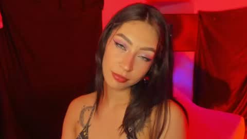 Snapshot of ounla_sweet chatting on 07/12/26, 06:26 ounla sweet online show from 07/12/26, 06:26