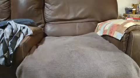 outdoorsmanmark71 online show from 01/10/25, 02:35