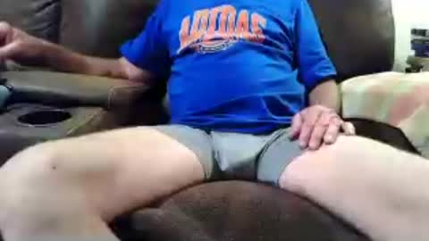 Snapshot of outdoorsmanmark71 chatting on 06/25/26, 01:59 outdoorsmanmark71 online show from 06/25/26, 01:59