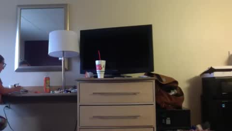 Snapshot of outkast8033 chatting on 12/20/25, 06:48 Dude online show from 12/20/25, 06:48