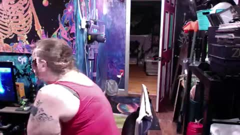 Snapshot of outkast8033 chatting on 04/08/26, 05:51 Dude online show from 04/08/26, 05:51