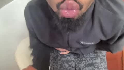 outofhisleague_ online show from 04/28/26, 02:00