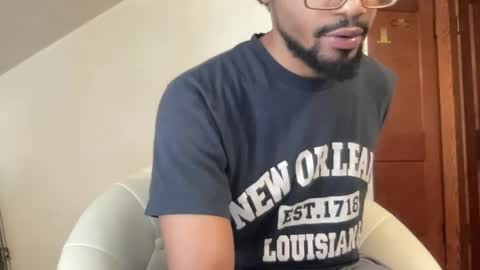 outofhisleague_ online show from 05/17/26, 05:53