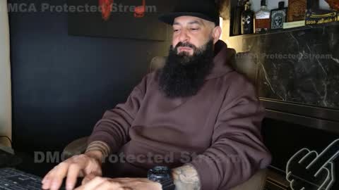 Snapshot of outofyourleague111 chatting on 03/29/26, 05:07 Lex online show from 03/29/26, 05:07