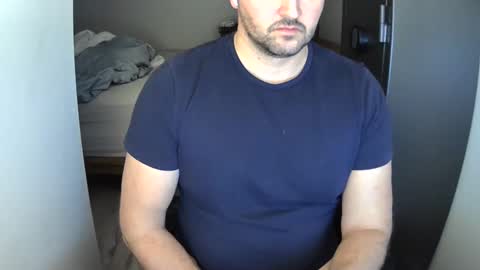 Snapshot of outside1991 chatting on 12/28/24, 04:51 outside1991 online show from 12/28/24, 04:51