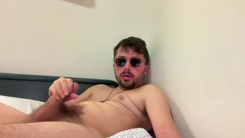 Snapshot of ovidius96 chatting on 12/03/24, 11:02 ovidius96 online show from 12/03/24, 11:02