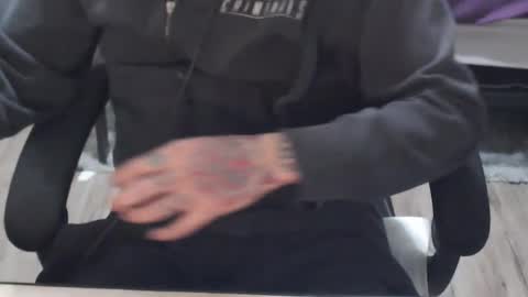 Snapshot of owax23 chatting on 01/23/25, 02:23 owax23 online show from 01/23/25, 02:23