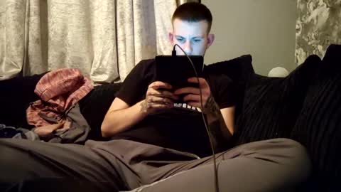 Snapshot of owen162462 chatting on 02/23/25, 11:25 Owen kayz online show from 02/23/25, 11:25