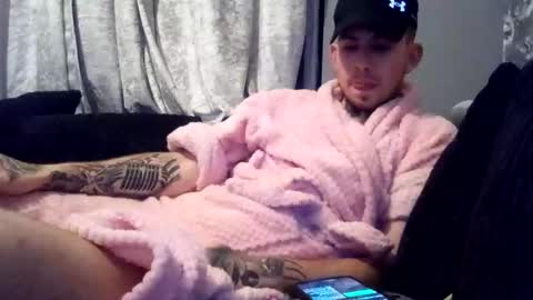 Snapshot of owen162462 chatting on 02/25/25, 11:44 Owen kayz online show from 02/25/25, 11:44