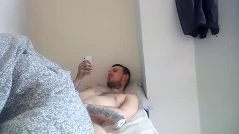 Snapshot of owen162462 chatting on 03/07/25, 10:02 Owen kayz online show from 03/07/25, 10:02