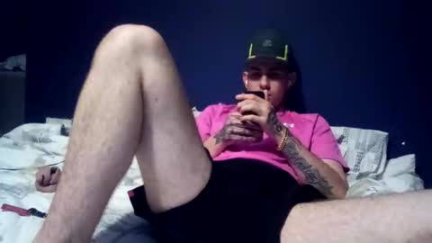 Snapshot of owen162462 chatting on 10/02/25, 07:54 Owen kayz online show from 10/02/25, 07:54