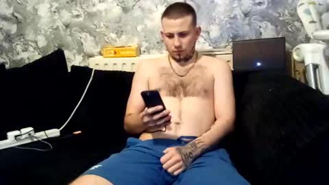 Snapshot of owen162462 chatting on 11/24/25, 10:53 Owen kayz online show from 11/24/25, 10:53