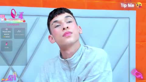 Snapshot of owen_stone1 chatting on 11/22/25, 09:36 owen_stone1 online show from 11/22/25, 09:36