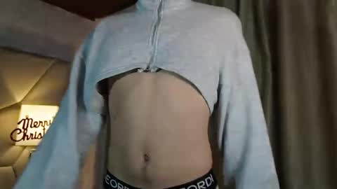 Snapshot of owen_stone1 chatting on 12/14/25, 12:38 owen_stone1 online show from 12/14/25, 12:38